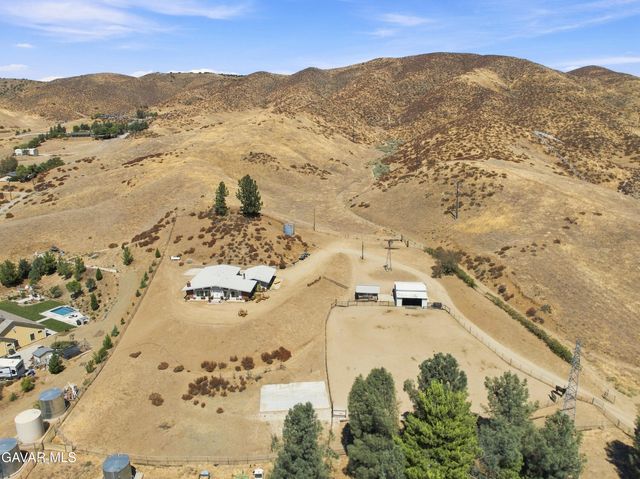 40051 W 72nd Street, Leona Valley, CA 93551