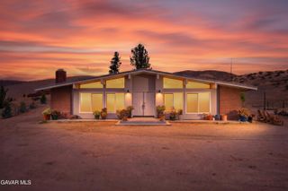 40051 W 72nd Street, Leona Valley, CA 93551