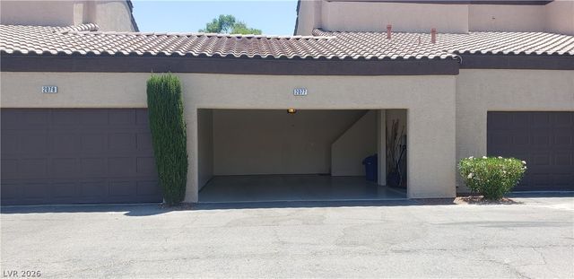 5250 Rainbow 2077, Las Vegas, NV 89118