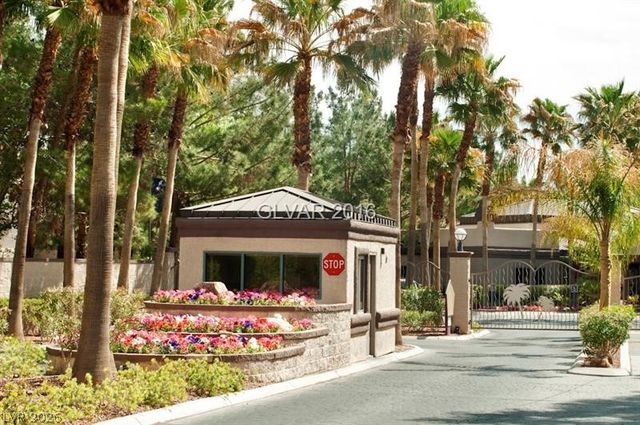 5250 Rainbow 2077, Las Vegas, NV 89118