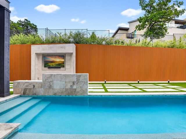 59 Via Aragon, San Antonio, TX 78257