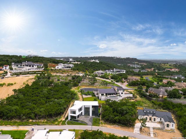 59 Via Aragon, San Antonio, TX 78257