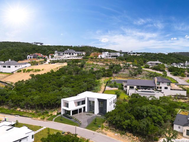 59 Via Aragon, San Antonio, TX 78257