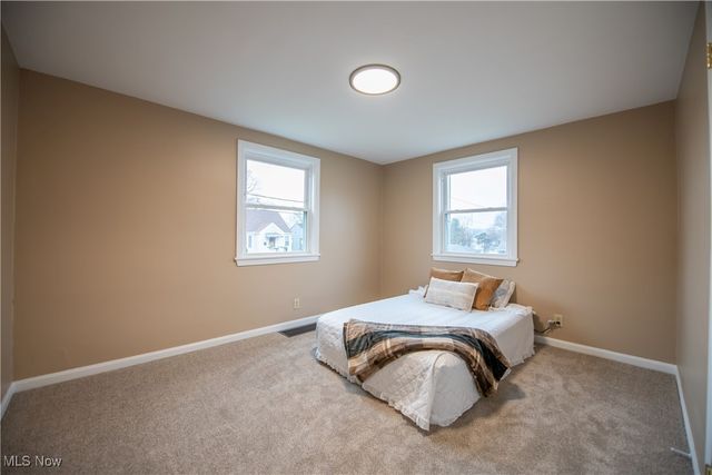 226 Hawthorne Avenue NE, Massillon, OH 44646