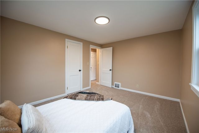 226 Hawthorne Avenue NE, Massillon, OH 44646