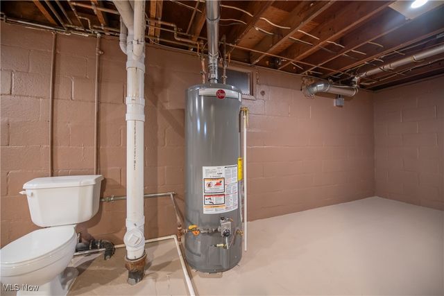 226 Hawthorne Avenue NE, Massillon, OH 44646