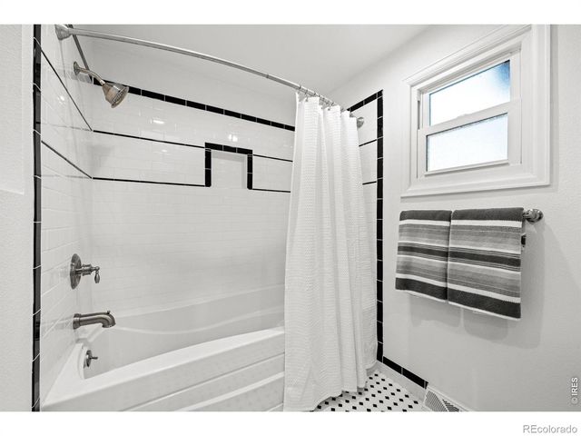 1197 Purdue Drive, Longmont, CO 80503