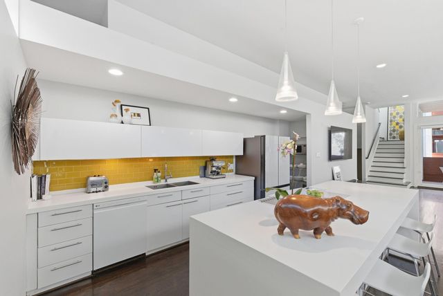 1117 W 17th Street, Houston, TX 77008