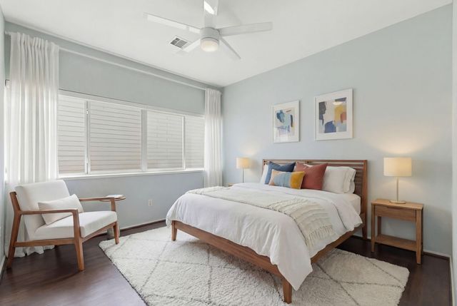 1117 W 17th Street, Houston, TX 77008