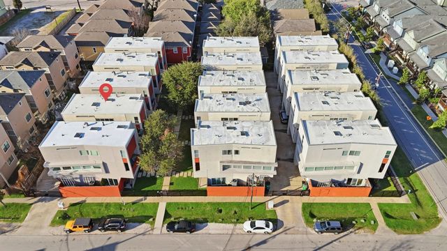 1117 W 17th Street, Houston, TX 77008