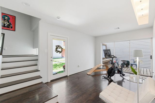 1117 W 17th Street, Houston, TX 77008