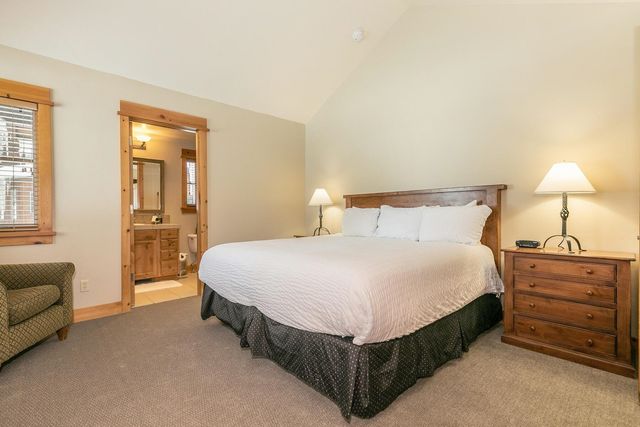 12381 Lookout Loop # F13-5, Truckee, CA 96161