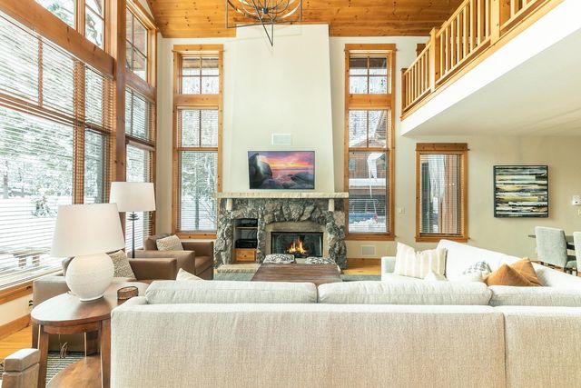 12381 Lookout Loop # F13-5, Truckee, CA 96161