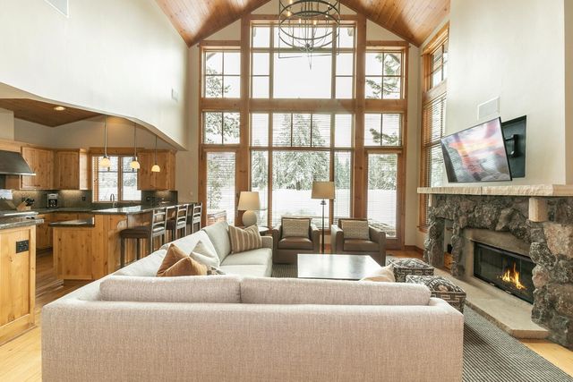 12381 Lookout Loop # F13-5, Truckee, CA 96161