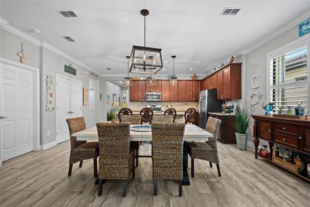 1635 Willows Square, Vero Beach, FL 32966