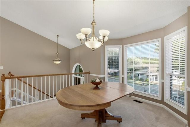 305 Chesapeake Ridge, Woodstock, GA 30189
