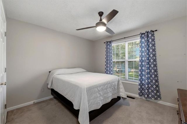 305 Chesapeake Ridge, Woodstock, GA 30189