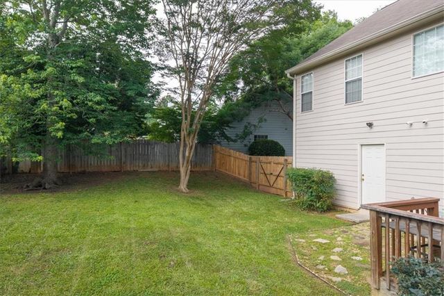 305 Chesapeake Ridge, Woodstock, GA 30189