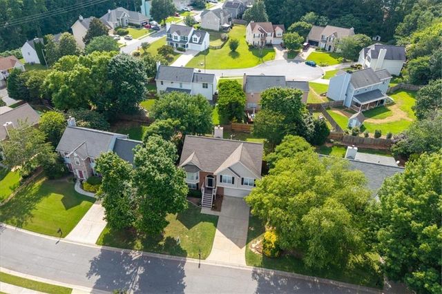 305 Chesapeake Ridge, Woodstock, GA 30189
