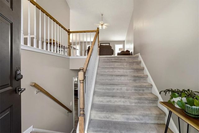 305 Chesapeake Ridge, Woodstock, GA 30189