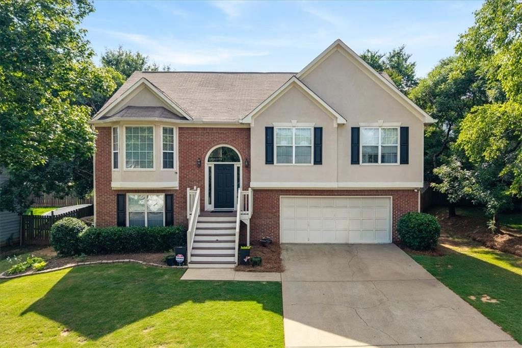 305 Chesapeake Ridge, Woodstock, GA 30189