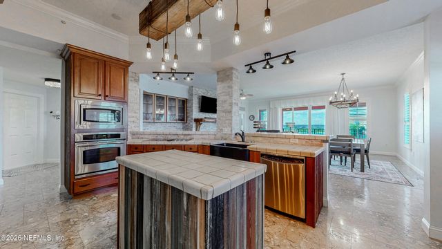 115 SUNSET HARBOR Way 303, St. Augustine, FL 32080