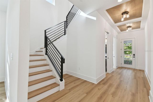 2923 W ELROD AVENUE, Tampa, FL 33611