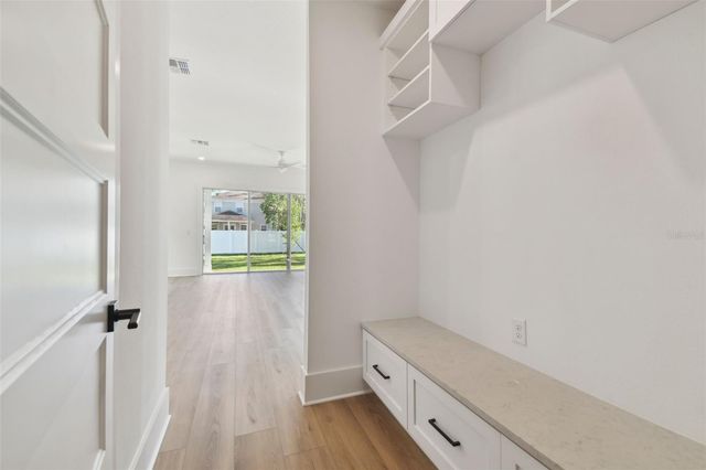 2923 W ELROD AVENUE, Tampa, FL 33611