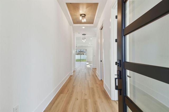 2923 W ELROD AVENUE, Tampa, FL 33611