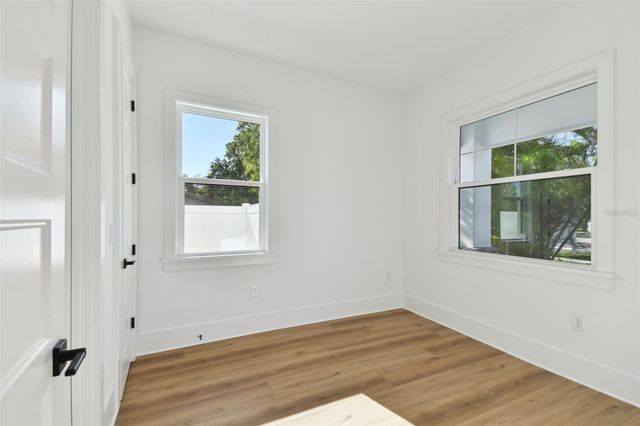 2923 W ELROD AVENUE, Tampa, FL 33611