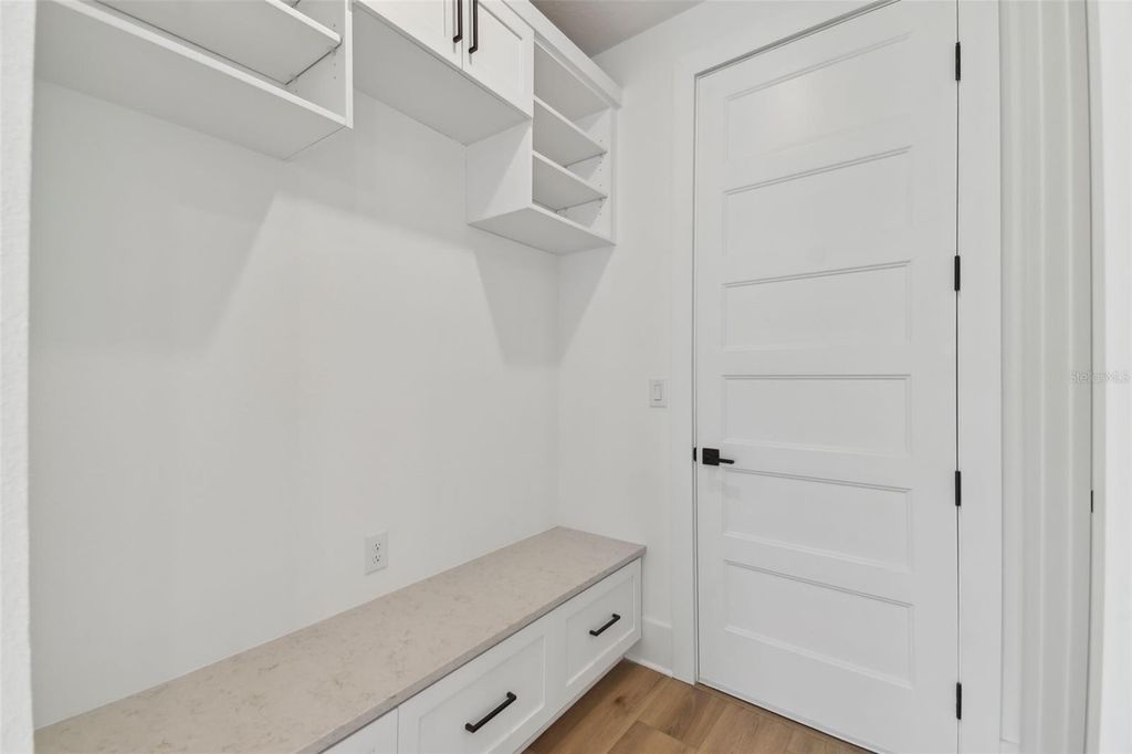 Image 15 of property listing at 2923 W ELROD AVENUE, Tampa, FL 33611