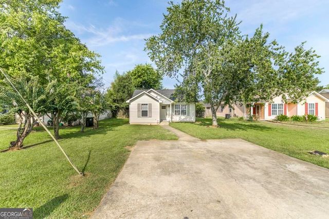 305 Johnson Road, Warner Robins, GA 31093