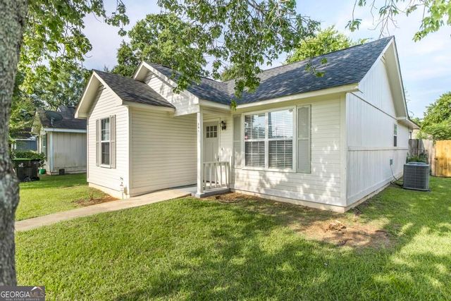 305 Johnson Road, Warner Robins, GA 31093