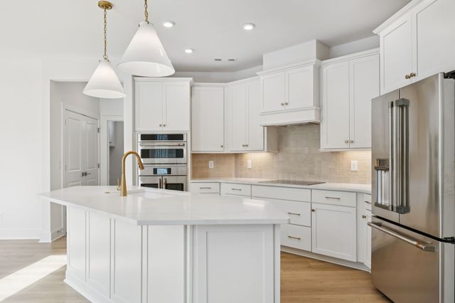 412 Gooding Blvd, Smyrna, TN 37167