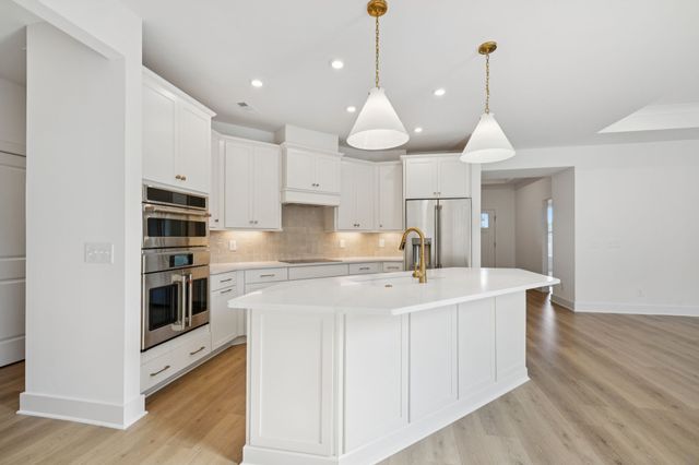 412 Gooding Blvd, Smyrna, TN 37167