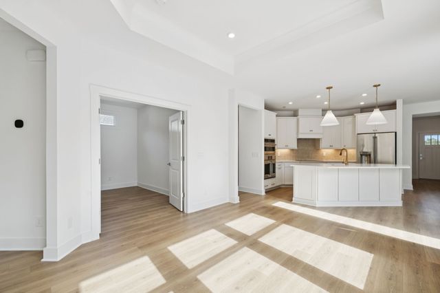 412 Gooding Blvd, Smyrna, TN 37167