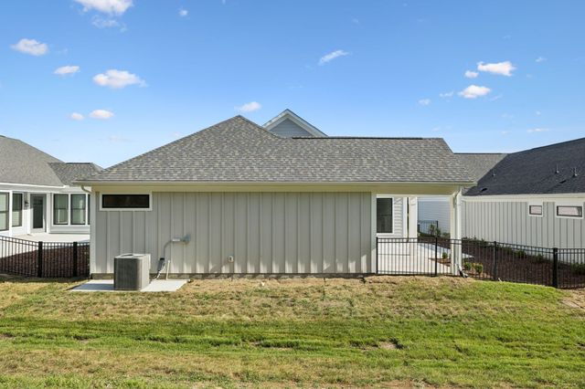 412 Gooding Blvd, Smyrna, TN 37167