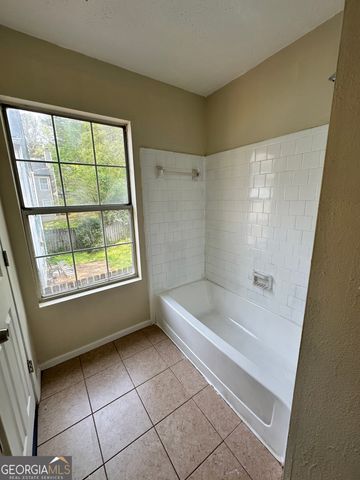 1011 Hampton Hill Court, Lawrenceville, GA 30044