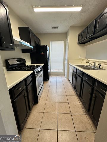 1011 Hampton Hill Court, Lawrenceville, GA 30044