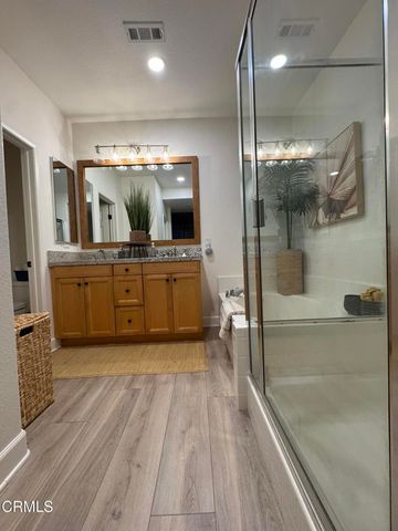 24014 Park Lane, Valencia, CA 91354