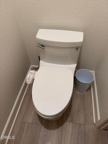 24014 Park Lane, Valencia, CA 91354