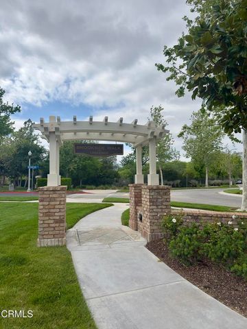 24014 Park Lane, Valencia, CA 91354
