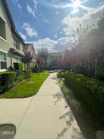 24014 Park Lane, Valencia, CA 91354