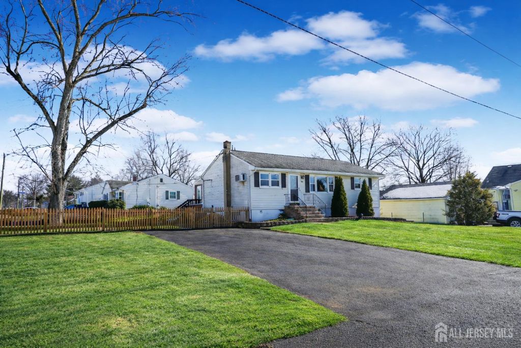 2401 Cooper Street, Piscataway, NJ 08854