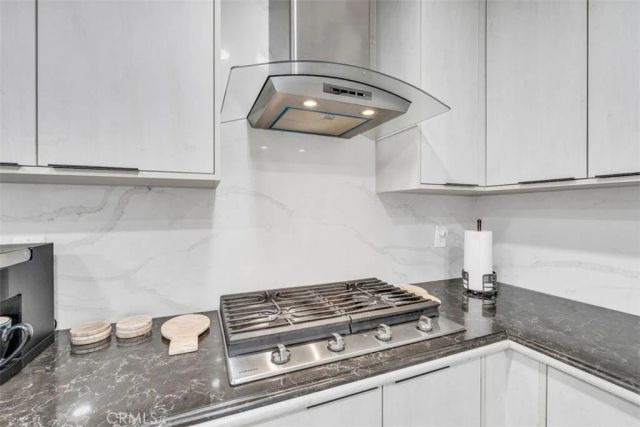 5056 Windhill, Riverside, CA 92507