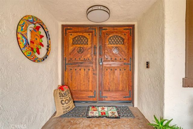 5056 Windhill, Riverside, CA 92507