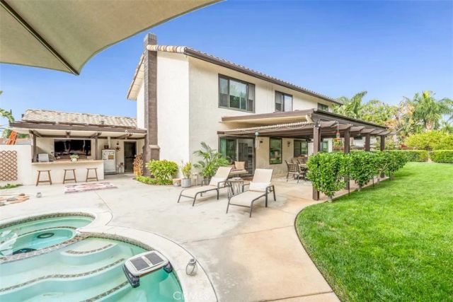 5056 Windhill, Riverside, CA 92507