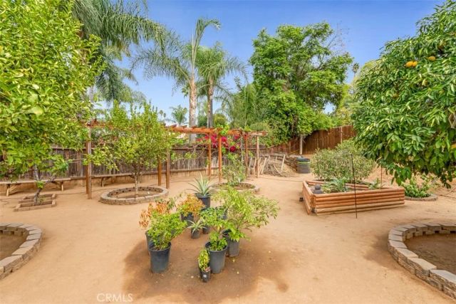 5056 Windhill, Riverside, CA 92507