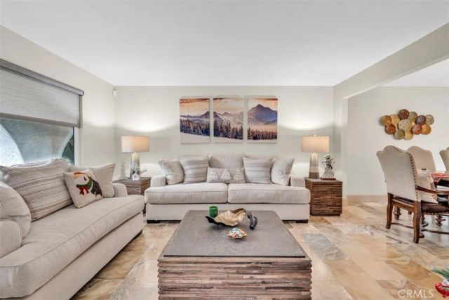 5056 Windhill, Riverside, CA 92507