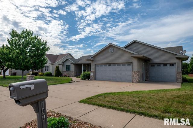 709 BUCKHAVEN Street, Pekin, IL 61554